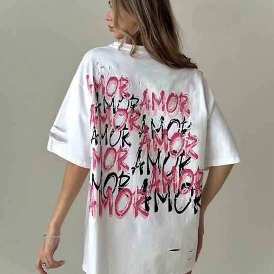 Женская футболка стильная надпись